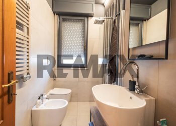 Bagno - Trilocale Via Giulio Cesare
 
29, Riccione - foto 17