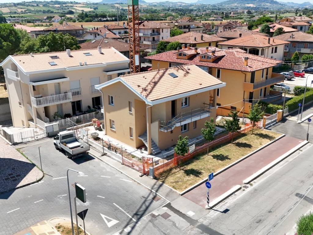 Vista - Four-room apartment via Tomba, 76, Santarcangelo di Romagna - photo 3