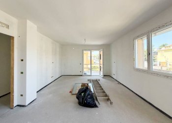 Soggiorno - Four-room apartment via Tomba, 76, Santarcangelo di Romagna - photo 11