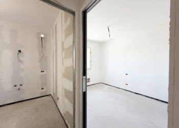 Disimpegno - Four-room apartment via Tomba, 76, Santarcangelo di Romagna - photo 15