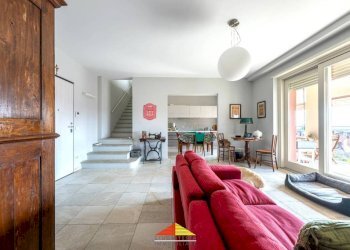 Salone - Attic strada Statale, 78, Manta - photo 13