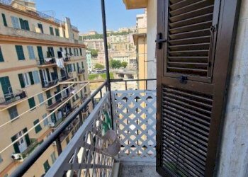 Balcone - Trilocale via Bonifacio, 1, Genova (zona Marassi) - foto 7
