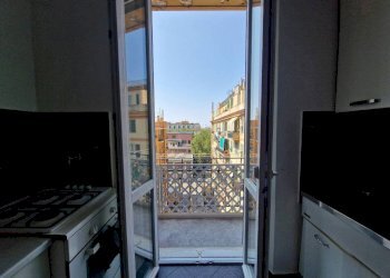 Cucina - Trilocale via Bonifacio, 1, Genova (zona Marassi) - foto 19