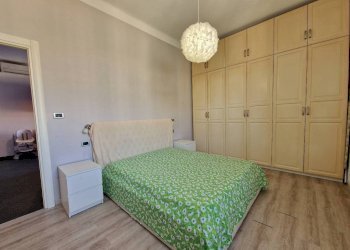 Camera da letto - Trilocale via Bonifacio, 1, Genova (zona Marassi) - foto 21