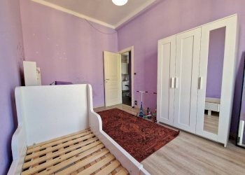 Camera da letto - Trilocale via Bonifacio, 1, Genova (zona Marassi) - foto 23