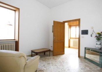 Salone - Casa indipendente via Virgilio, Casarano - foto 1
