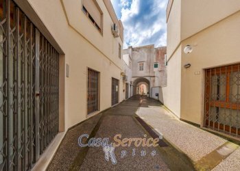 Cortile interno - Attico via Nizza, Matino - foto 40