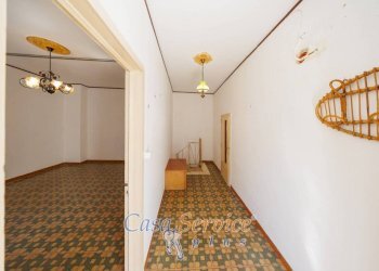 Corridoio - Independent house via Vittorio Alfieri, Supersano - photo 3