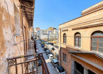Foto 1 - Four-room apartment Piazza Degli Aragonesi
 
38, Palermo - photo 1