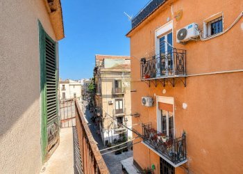 Foto 4 - Four-room apartment Piazza Degli Aragonesi
 
38, Palermo - photo 4