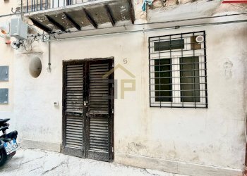 Foto 7 - Bilocale Vicolo Cacciatore
 
5, Palermo - foto 7