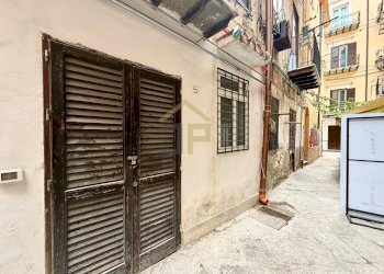 Foto 8 - Bilocale Vicolo Cacciatore
 
5, Palermo - foto 8