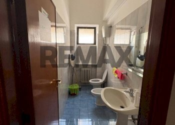 Bagno - Ufficio Via Tiburtina
180, Frosinone - foto 13