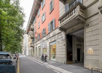 Edificio all\'aperto - Trilocale Viale Beatrice D'este
 
7, Milano - foto 1