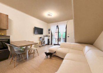 Salone - Villa a Schiera via Fraschetta, 8, Cherasco - foto 8