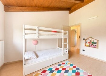 Camera da letto - Villa a Schiera via Fraschetta, 8, Cherasco - foto 32
