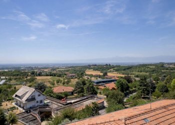 Vista - Quadrilocale via Umberto I, Pecetto Torinese - foto 3