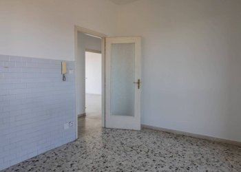 Salone - Four-room apartment via Umberto I, Pecetto Torinese - photo 18