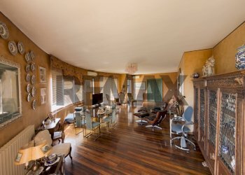 Soggiorno - Villa via Calabria
 
41, Carolei - foto 1
