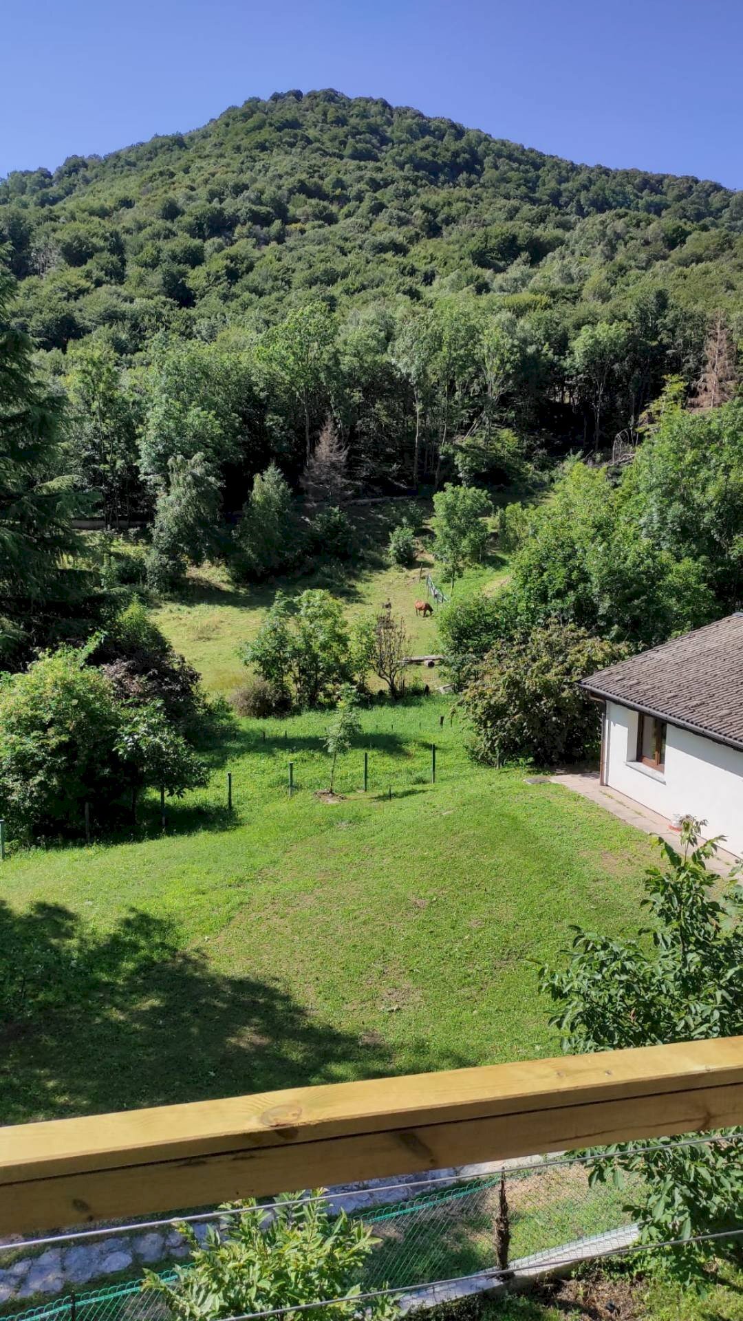 Vista delle montagne - Casa indipendente frazione Casere, Laveno-Mombello - foto 2