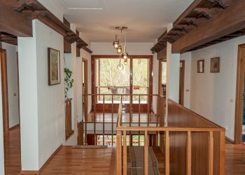 Hall / corridoio - Casa indipendente frazione Casere, Laveno-Mombello - foto 25