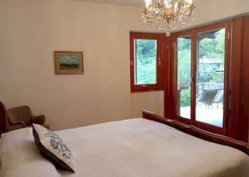 Camera / camera da letto - Casa indipendente frazione Casere, Laveno-Mombello - foto 35