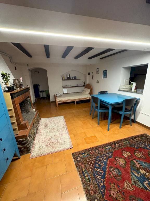 Salone - Bilocale via Pietralata, 38, Bologna (zona Centro Storico) - foto 1