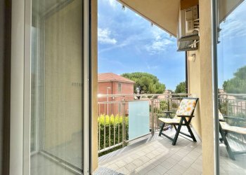 Foto 11 - Two-room apartment Via Novara, Pietra Ligure - photo 11