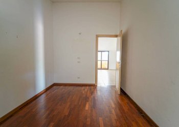 Camera da letto - Attico via Regina Margherita, 128, Bernezzo - foto 13