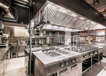 Cucina - Attività Commerciale via Gallia, 76, Roma - foto 23