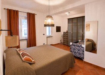 Camera da letto - Attic via Medaglie d'Oro, Albenga - photo 8