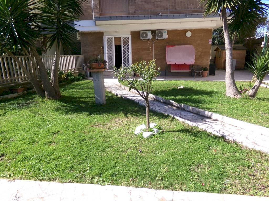 Giardino - Trilocale via delle Meduse, 26, Anzio - foto 2