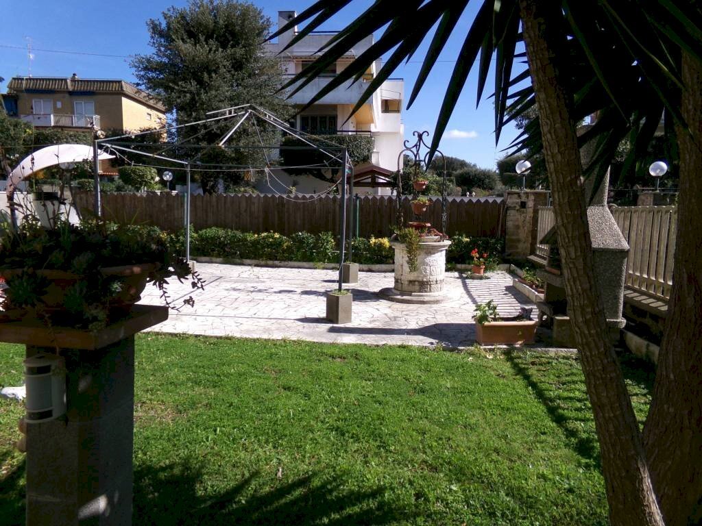 Giardino - Trilocale via delle Meduse, 26, Anzio - foto 3