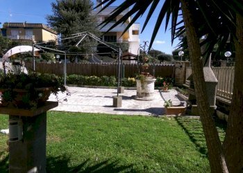 Giardino - Trilocale via delle Meduse, 26, Anzio - foto 3