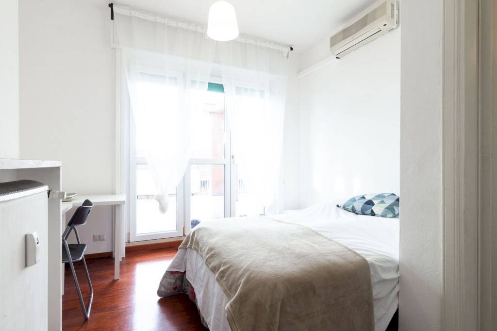 Camera da letto - Terreno non edificabile via André-Marie Ampère, 126, Milano (zona Casoretto) - foto 2