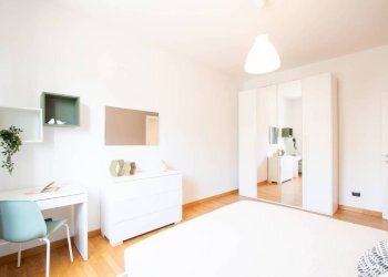 Camera da letto - Three-room apartment via Padova, 276, Milano (neighborhood Crescenzago) - photo 22