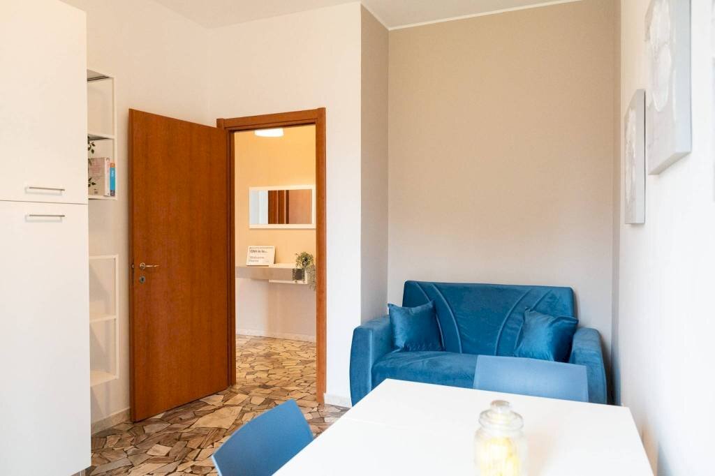 Salone - Two-room apartment viale Carlo Espinasse, 104, Milano (neighborhood Villapizzone) - photo 2