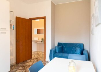 Salone - Two-room apartment viale Carlo Espinasse, 104, Milano (neighborhood Villapizzone) - photo 2
