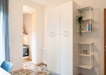 Camera da letto - Two-room apartment viale Carlo Espinasse, 104, Milano (neighborhood Villapizzone) - photo 14