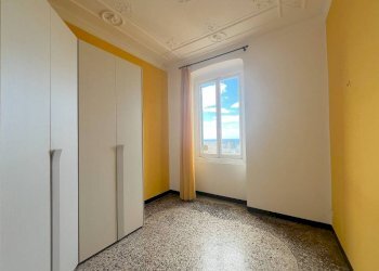Camera da letto - Apartment via Contardo, 6, Genova (neighborhood Castelletto) - photo 5