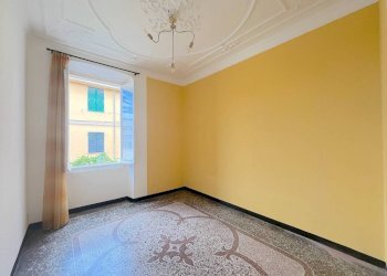 Camera da letto - Apartment via Contardo, 6, Genova (neighborhood Castelletto) - photo 11