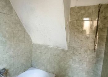 Bagno - Appartamento via Alfredo d'Andrade, 31, Genova (zona Sestri Ponente) - foto 12