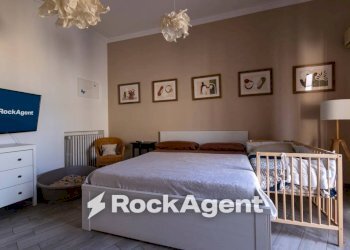 Camera da letto - Three-room apartment piazza Duomo, 3, Catanzaro - photo 13