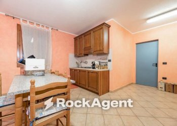 Cucina - Casa indipendente via Argine Sinistro, 5, Correzzola - foto 13