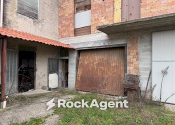 Box auto - Villa strada Provinciale 13, Corniglio - foto 12