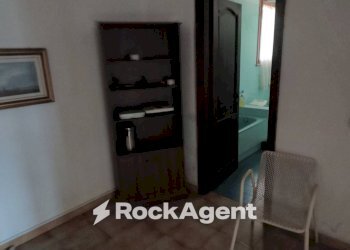 Ingresso - Appartamento via Agesidamo, Locri - foto 9