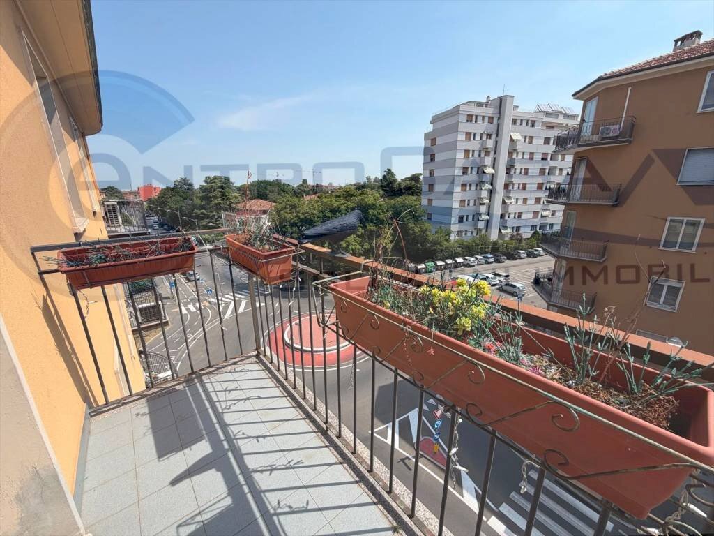 Balcone - Trilocale Bologna (zona Massarenti) - foto 1