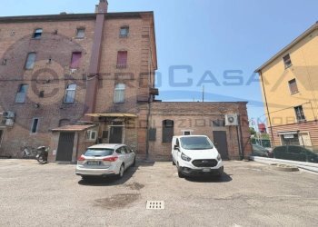 Facciata - Box Bologna (zona Lame) - foto 5