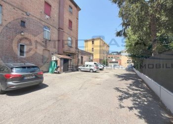 Zona - Box Bologna (zona Lame) - foto 6