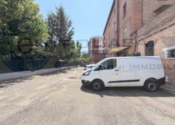 Zona - Box Bologna (zona Lame) - foto 7